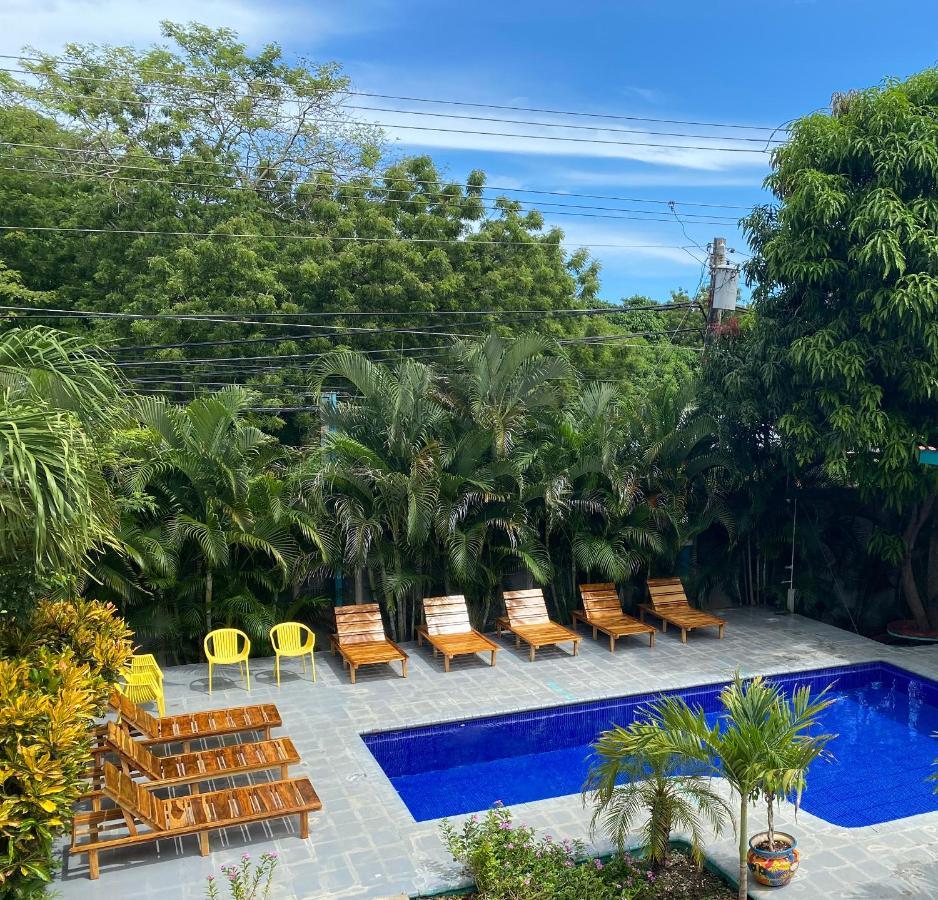Hotel Diversion Tropical Brasilito Esterno foto
